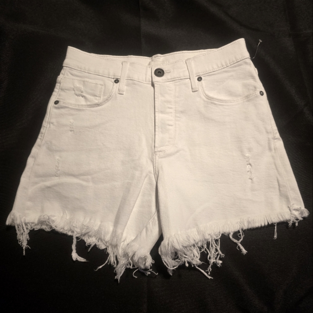 Edyson High Rise Shorts